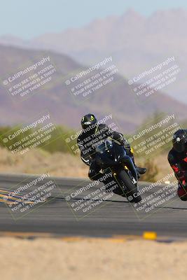 media/Nov-06-2023-Moto Forza (Mon) [[ce023d0744]]/3-Intermediate Group/Session 3 (Turn 5)/
